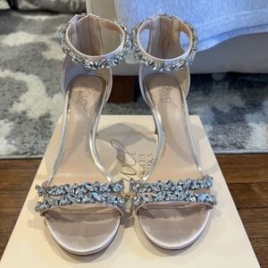 Badgley Mischka Caroline